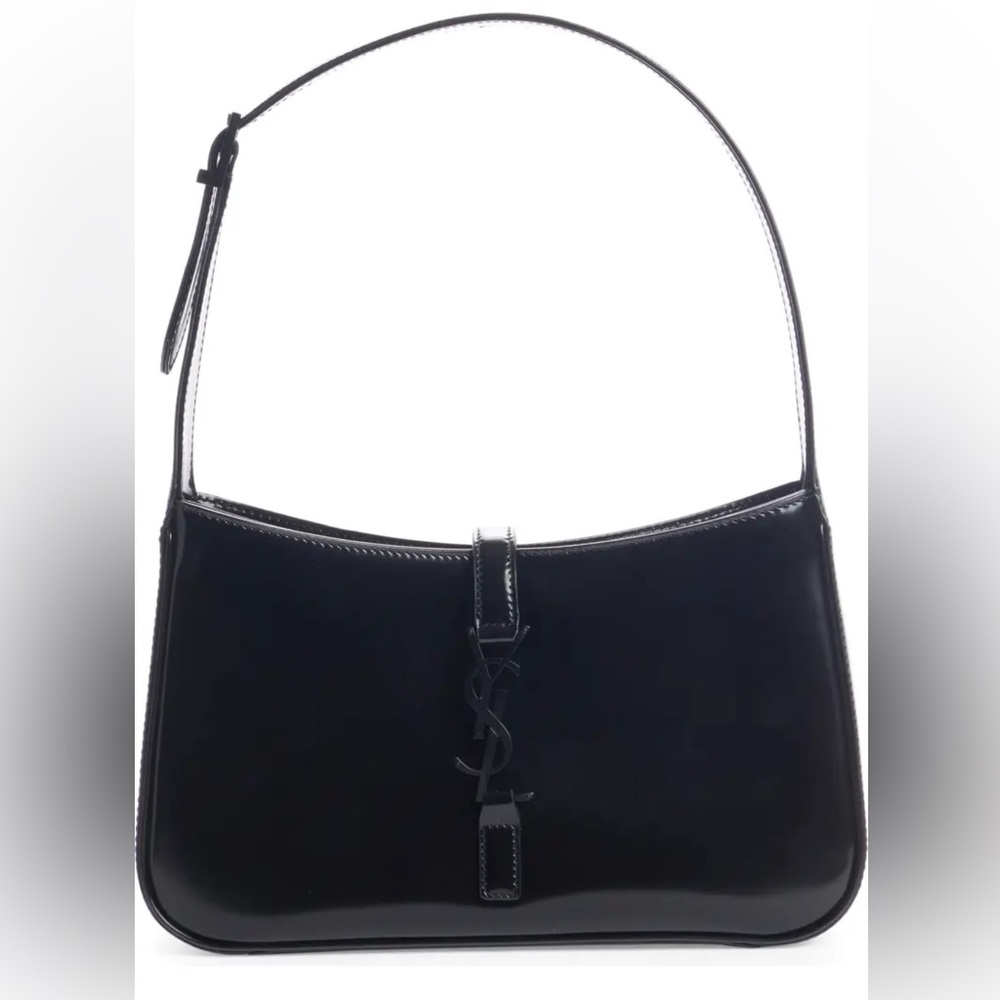 Saint Laurent Black Patent Leather Le 5 à 7 Shoulder Bag